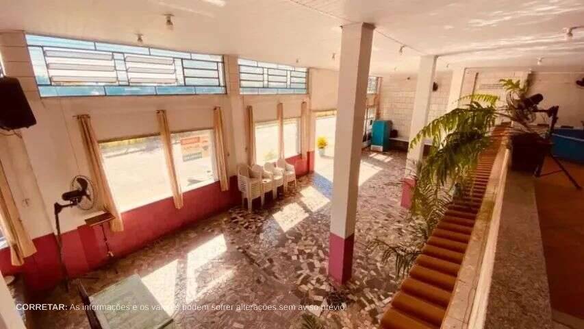 - GALPÃO À VENDA COM 200 m² EM NOVA IGUAÇU, NA VIA LIGHT, PRÓXIMO À UNIG