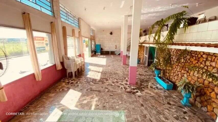  - GALPÃO À VENDA COM 200 m² EM NOVA IGUAÇU, NA VIA LIGHT, PRÓXIMO À UNIG